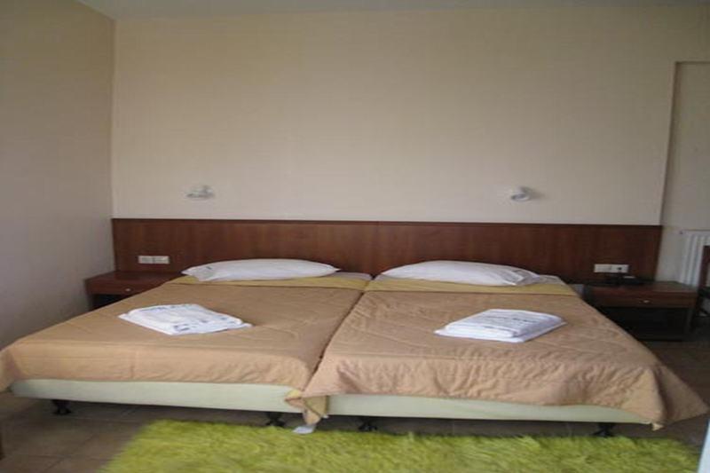 Alma Hotel Kamena Wurla Zewnętrze zdjęcie